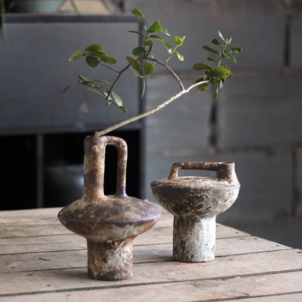Wabi-Sabi Ceramic Vase – Handmade Vintage Pottery for Dried Flowers