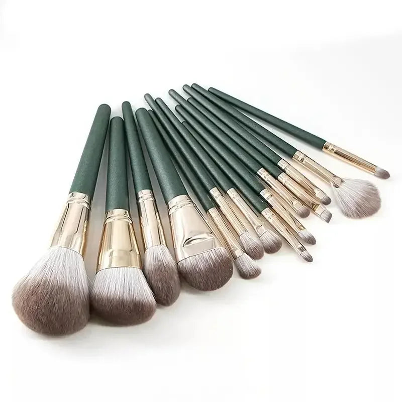 14PCS Makeup Brush Set – Soft Eyeshadow, Foundation, Powder & Blending Brushes